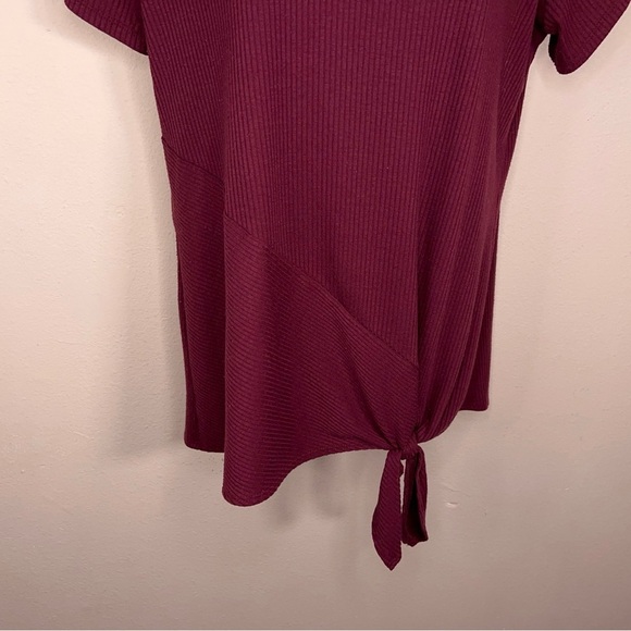 Medium Apt 9 Burgundy Red Short Sleeve Top Knot Accent Ribbed Stretch Casual - Picture 6 of 13